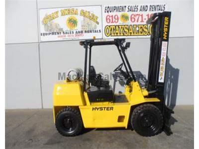 8000LB Forklift, Pneumatic Tires, Automatic, Side Shift, Propane