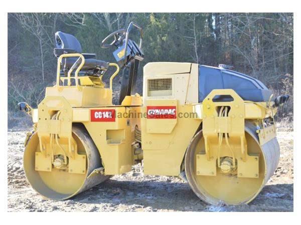 2004 DYNAPAC CC142 SERIES 14 ASPHALT ROLLER
