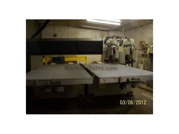 Used SCM Routech R-250 CNC Router