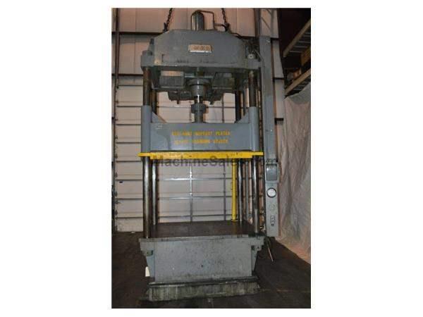 Dake 150 Ton Hydraulic Four Post Press