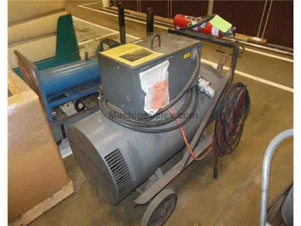 LINCOLN SAE 400 ENGINE DRIVEN WELDER