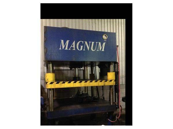 Magnum 62.8 Ton 4-Post Hydraulic Press