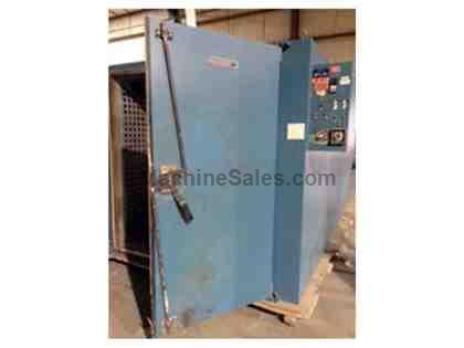 GRUENBERG, 450 F ELECTRIC WALK IN 68"W 120"L 72"H GRUENBERG, 450 F ELECTRIC WALK IN 68"W 120"L 72"H