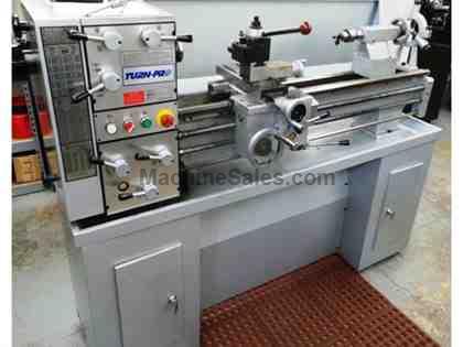 Turn-Pro Engine Lathe 14"Swing 40" Centers * 2011 Top Condition Turn-Pro Engine Lathe 14"Swing 40" Centers * 2011 Top Condition