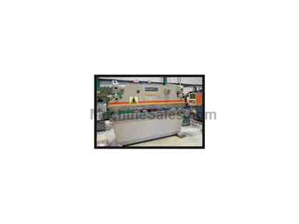 60 ton x 8' Accurpress Press Brake 60 ton x 8' Accurpress Press Brake