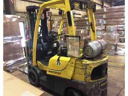 4,800 lBS. HYSTER MODEL S50CT LP FORKLIFT TRUCK