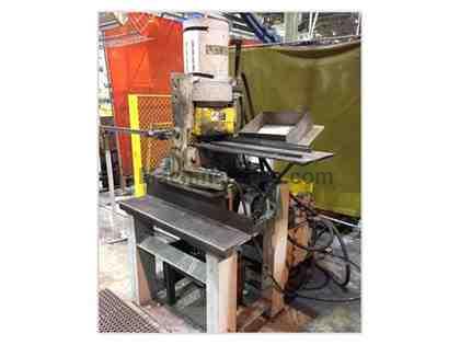 W.A. WHITNEY 609-250 HYDRAULIC ANGLE SHEAR W.A. WHITNEY 609-250 HYDRAULIC ANGLE SHEAR