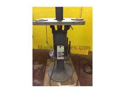 State B4 Oscillating spindle sander State B4 Oscillating spindle sander