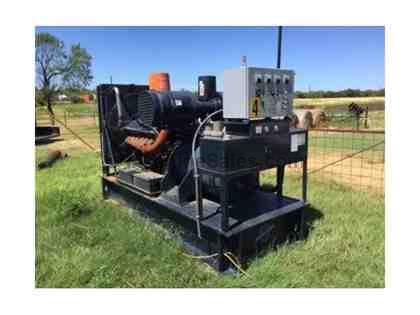 Generator Set - 400 kW Detroit Diesel - 578 Hours