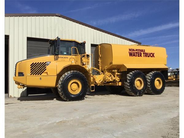 2002 Volvo A35D Water Truck