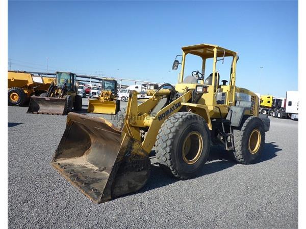 2004 KOMATSU WA200-5 WHEEL LOADER 2004 KOMATSU WA200-5 WHEEL LOADER
