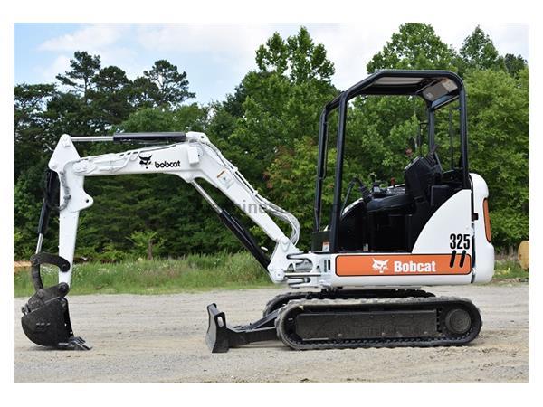 2011 BOBCAT 325 MINI EXCAVATOR 2011 BOBCAT 325 MINI EXCAVATOR