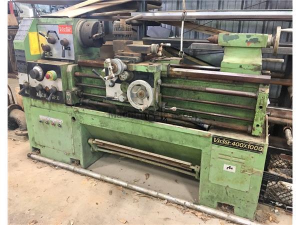 VICTOR MODEL 400X1000G GAP LATHE