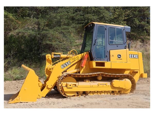 2006 Deere 655C w/ Enclosed Cab w/ A/C & Heat - Stock Number E7205