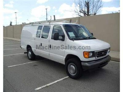 2005 FORD E350 2871