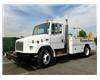 2002 FREIGHTLINER FL60 2825