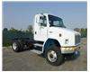 2002 FREIGHTLINER FL70 2978