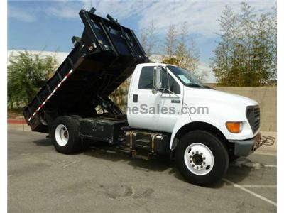 2000 FORD F650 2995