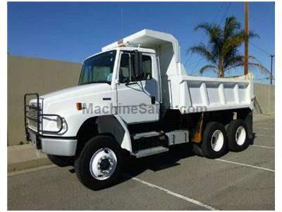 1999 FREIGHTLINER FL80 PB101