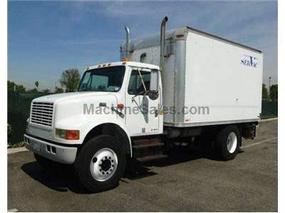 1999 INTERNATIONAL 4900 2874