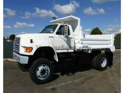 1998 FORD F800 3069