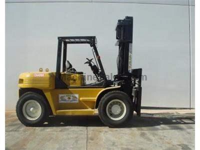 15000LB Forklift, Pneumatic Tires, Side Shift, Automatic Transmission