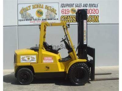 10000LB Forklift, Pneumatic Tires, Side Shift, Diesel, Automatic Transmission