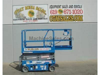 Scissor Lift, 25 Foot Working Height, 19 Foot Platform Height, Deck Extension, Low Hours