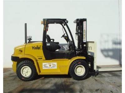 15500LB Forklift, Side Shift, Diesel, Automatic, Low Hours