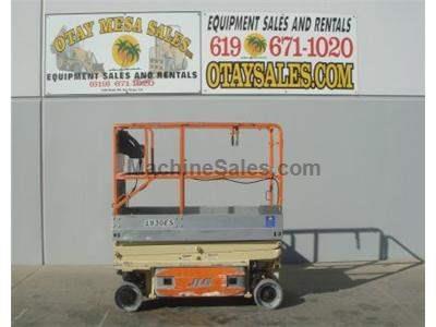 Electric Scissor Lift, Narrow 30 Inch Width, 25 Foot Working Height, Deck Extension