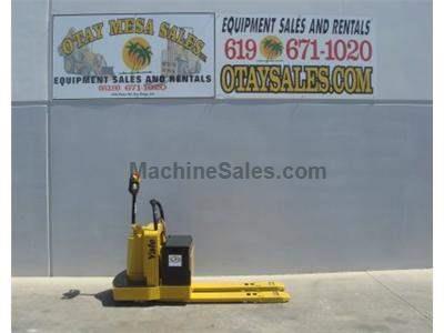 6000LB Ride On Electric Pallet Jack, 24 Volt, Includes Commercial Charger, Excellent Condition