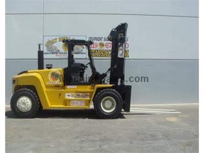 36000LB Forklift, Pneumatic Tires, Diesel, Side Shift, 8 Foot Forks