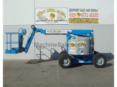 Articulated Boom lift, 40 Foot Working Height, 22 Foot Horizontal Reach, 4WD, JIB, Power to Platform