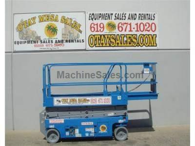 Scissorlift, Electric, 26 Foot Working Height, 20 Foot Platform, Narrow 32 Inch Width