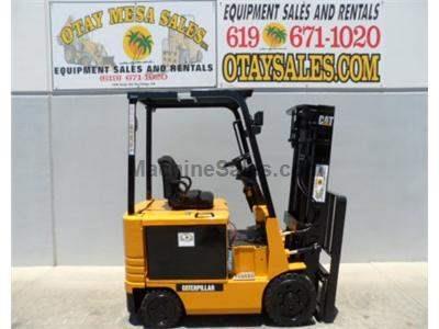 5000LB Forklift, 2 Stage, Side Shift, Warrantied Battery, Includes Charger