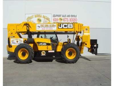 10000LB Telehandler Reach Truck, 56 Foot Reach Height, Body Tilt, 4 Wheel Drive