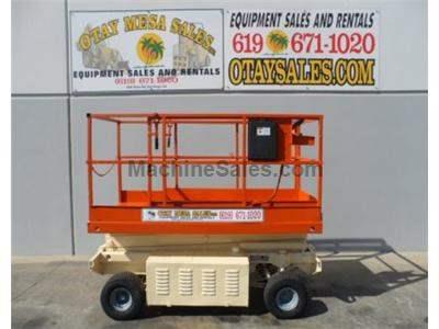 Rough Terrain Scissor Lift, 20 Foot Platform Height, 26 Foot Working Height, 900LB Capacity