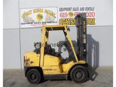 9000LB Forklift, Pneumatic Tires, Vortec V6, Propane Power, Side Shift, Automatic Transmission