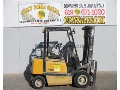 5000LB Forklift, Pneumatic Tires, 3 Stage, Side Shift, Propane, Automatic Transmission