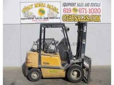 6000LB Forklift, Pneumatic Tires, 3 Stage, Side Shift, Propane, Automatic Transmission