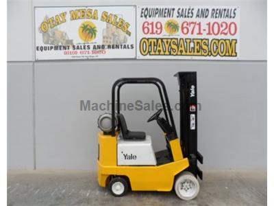 4000LB Forklift, 3 Stage, Side Shift, Propane, Automatic Transmission