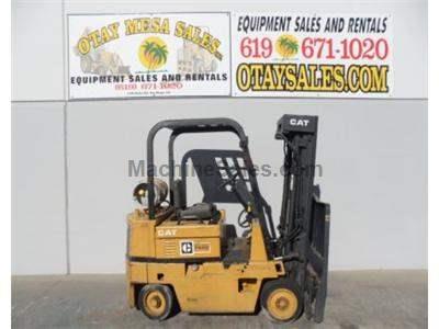 5000LB Forklift, Cushion Tires, 3 Stage, Side Shift, Propane, Automatic Transmission