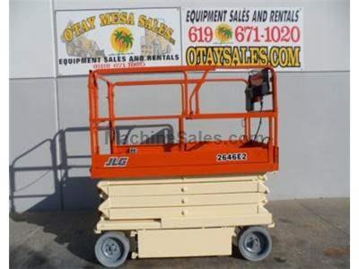 Scissor Lift, Electric, 32 Foot Working Height, 26 Foot Platform Height, 46 Inches Wide