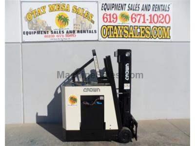 4000LB Forklift, Electric, Counter Balanced, 3 Stage, Retractable Roof, 36 Volt