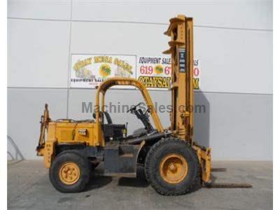 8000LB Forklift, Rough Terrain, Towable, Air Brake Equipped, 30 Foot Lift, Gasoline