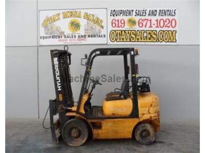 5000LB Forklift, 3 Stage, Side Shift, Propane, Automatic Transmission