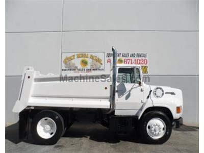 Ford 9000, 5 Yard Dump Truck, Cat Diesel Engine, 7 Speed Manual Transmission