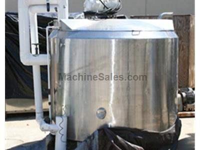 Approx. 700 gallon Jacketed Tank w/ Mixer