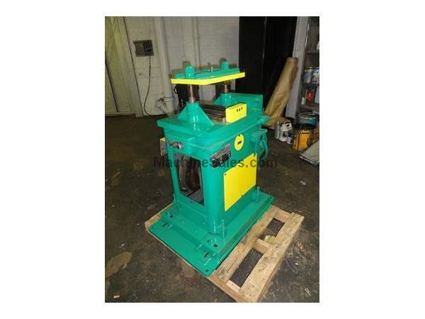 4 TON DAHLSTROM MODEL #1D, 2 POST CUT-OFF PRESS