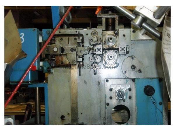 BHS-TORIN 810 CNC, SPRING COILER, 4 AXIS MACHINE WITH TORSION AXIS